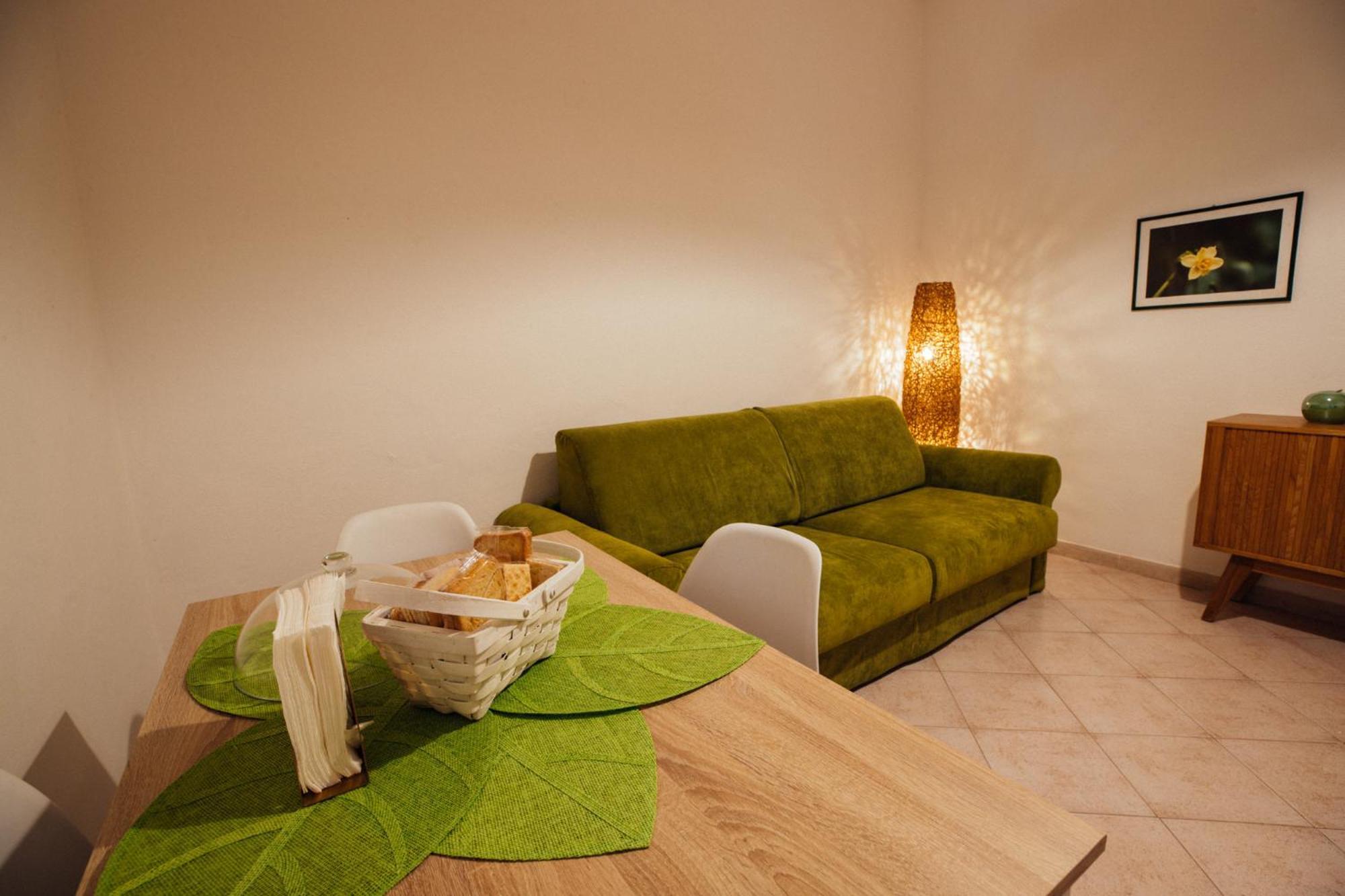 Maria House With Private Garden Olbia Exterior foto